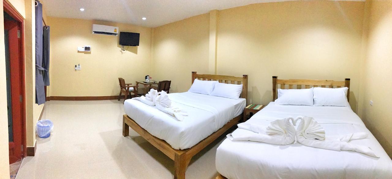 Huan Soontaree Hotel Ban Phe Exterior foto