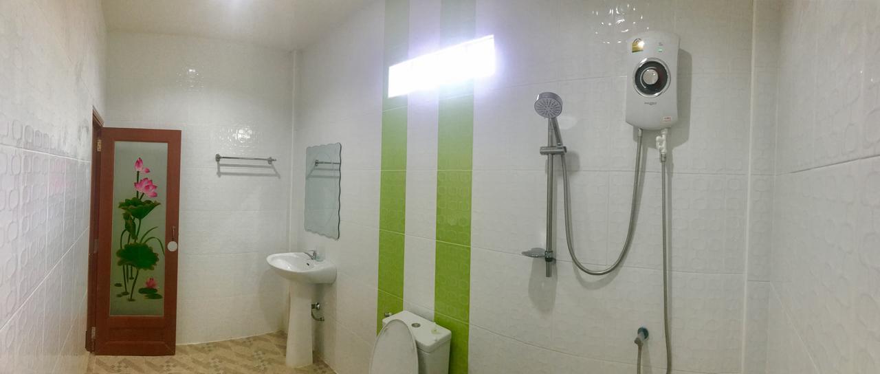 Huan Soontaree Hotel Ban Phe Exterior foto