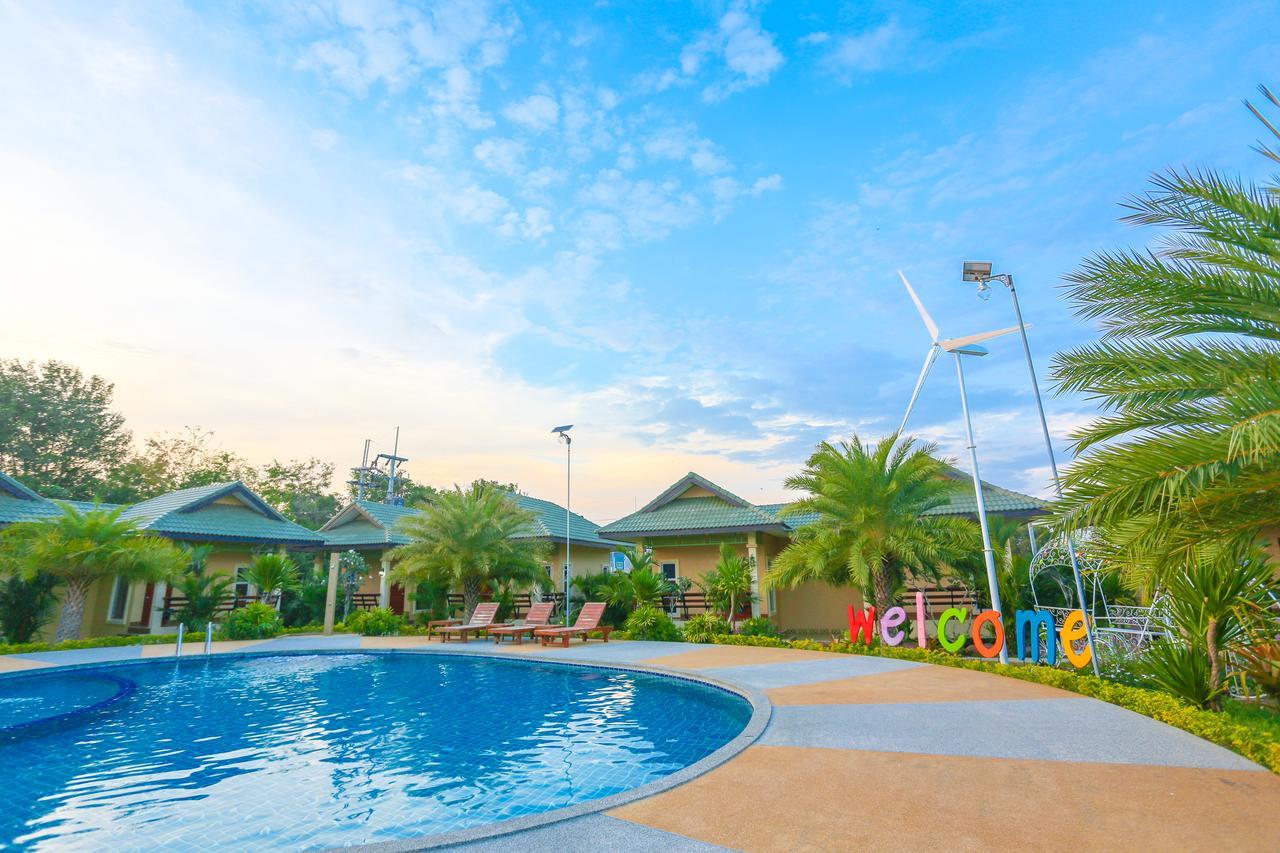 Huan Soontaree Hotel Ban Phe Exterior foto