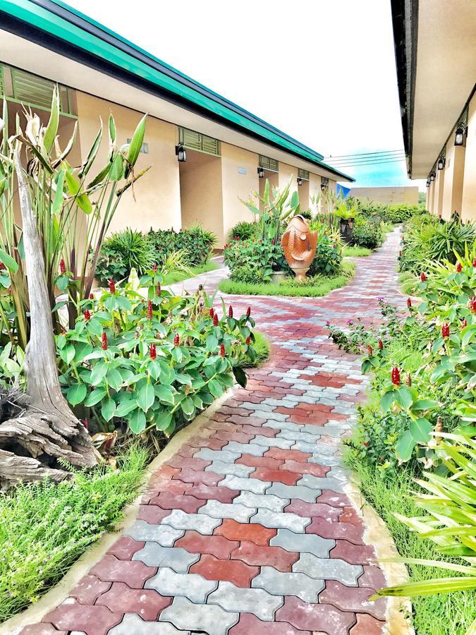 Huan Soontaree Hotel Ban Phe Exterior foto