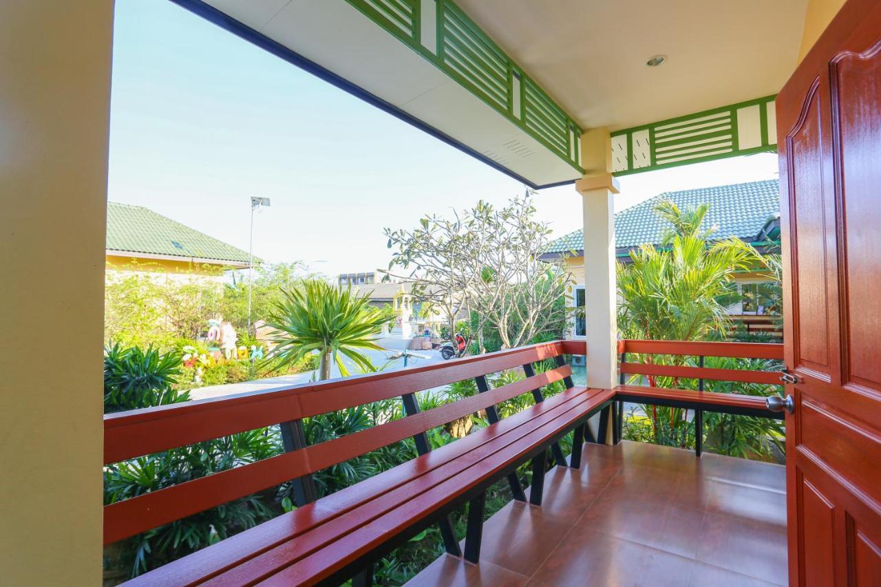 Huan Soontaree Hotel Ban Phe Exterior foto